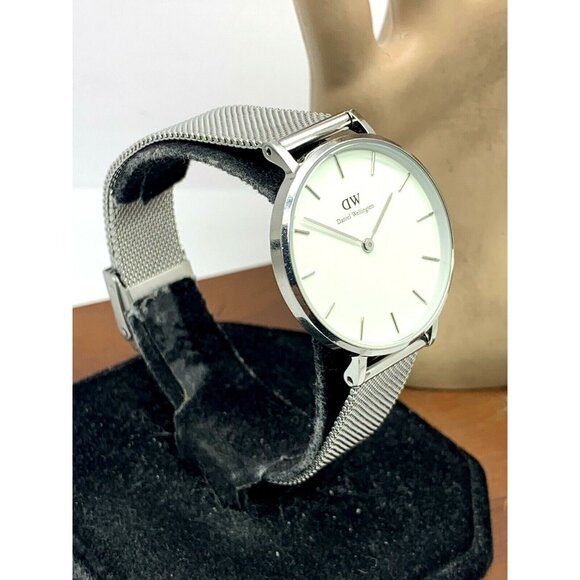 Daniel Wellington Womens Watch DW00100164 White Dial 32mm Silver Tone Mesh Strap - Picture 13 of 13